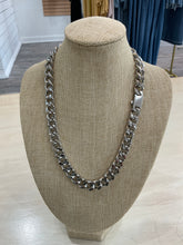 Will Bold Chain
