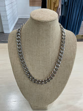 Will Bold Chain