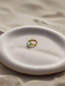Alyssa Ring