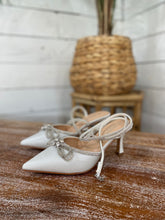 Bridal Bow Heel